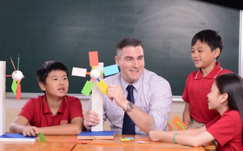 học phí trường học