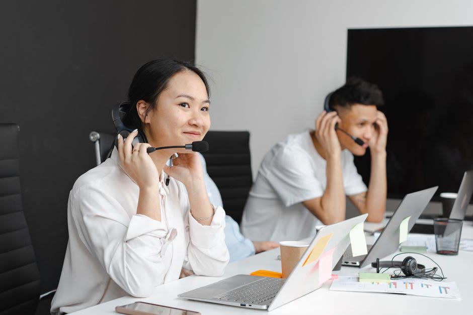 AI agent cho doanh nghiệp: Xu hướng tự động hóa helpdesk B2B trong hệ sinh thái công nghệ AI agent cho doanh nghiệp: Xu hướng tự động hóa helpdesk B2B trong hệ sinh thái công nghệ